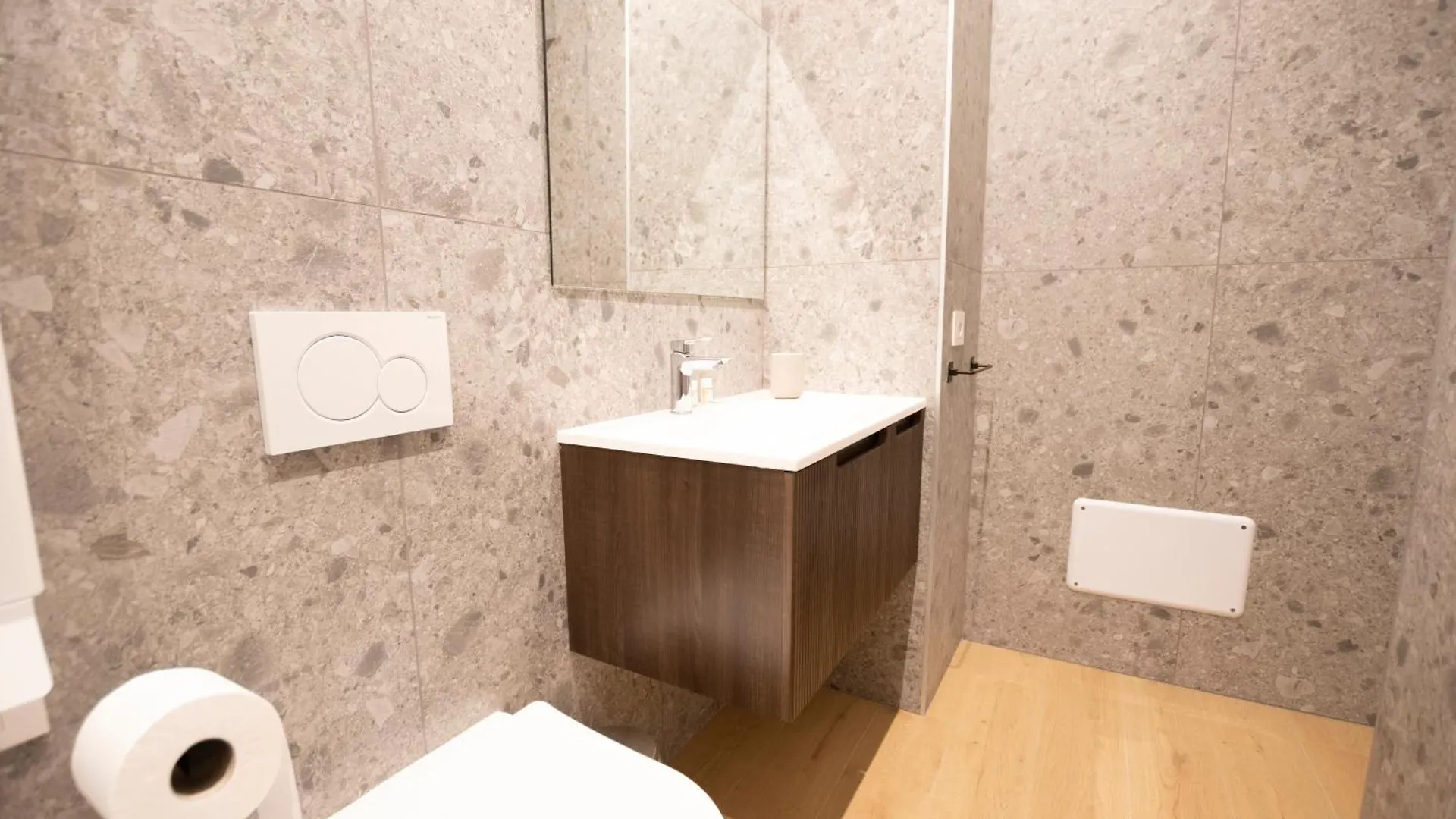 Ihost Luxury -Free Parking- Plana 7 Lejlighed Milano Italien